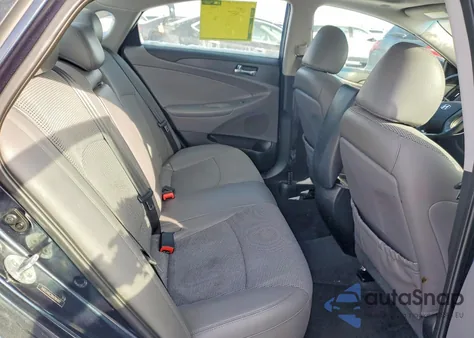 2013 Hyundai Sonata Se z USA, uszkodzony, nr VIN 5NPEC4AC2DH791007